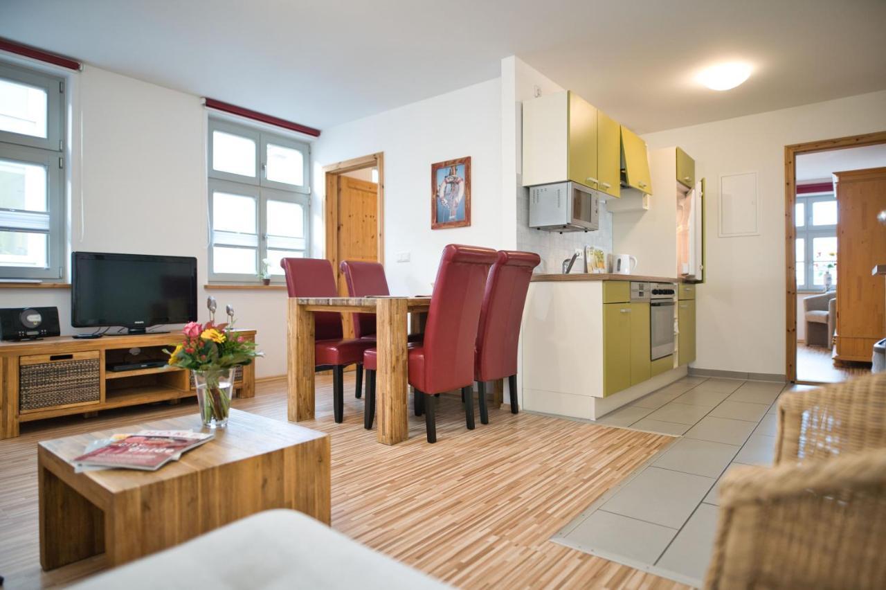 Zum Goldenen Anker Aparthotel Stralsund Luaran gambar