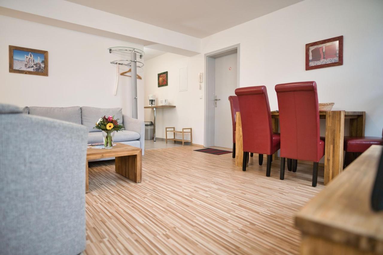 Zum Goldenen Anker Aparthotel Stralsund Luaran gambar