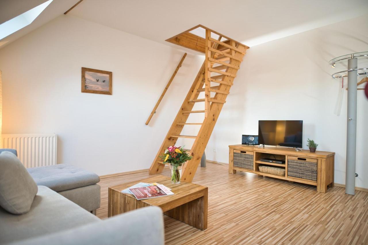 Zum Goldenen Anker Aparthotel Stralsund Luaran gambar