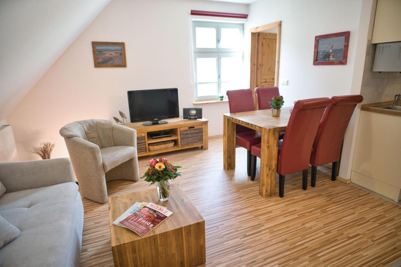 Zum Goldenen Anker Aparthotel Stralsund Luaran gambar