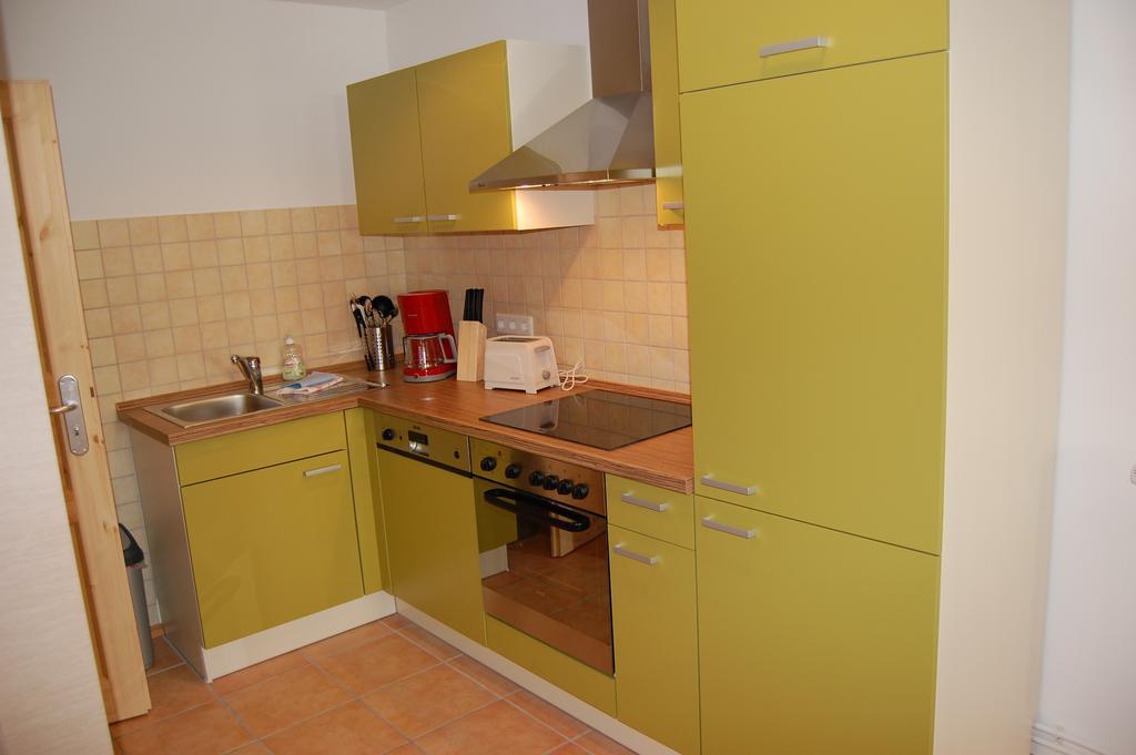Zum Goldenen Anker Aparthotel Stralsund Bilik gambar