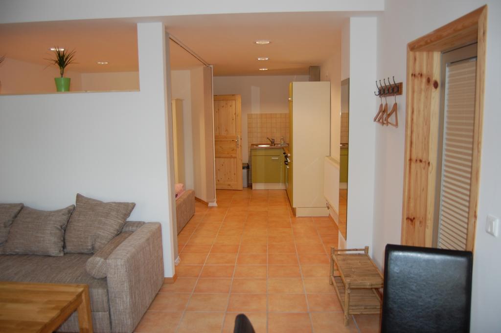 Zum Goldenen Anker Aparthotel Stralsund Bilik gambar